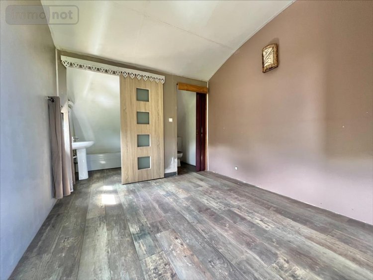 Immeuble a vendre Le Tampon 97430 Réunion 308 m2  436800 euros