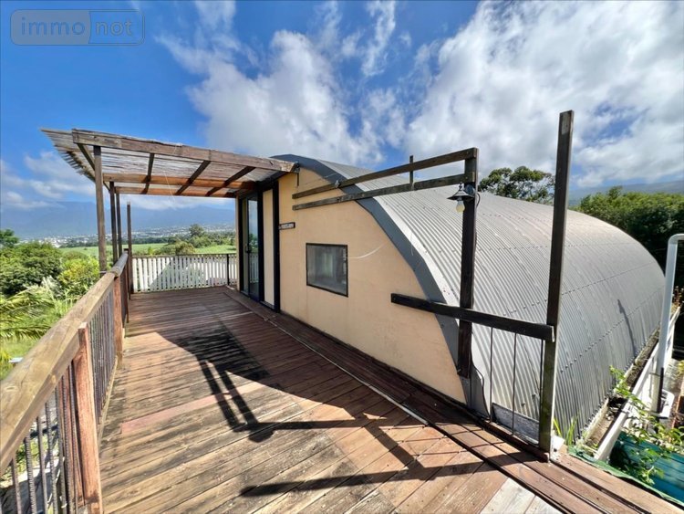 Immeuble a vendre Le Tampon 97430 Réunion 308 m2  416000 euros