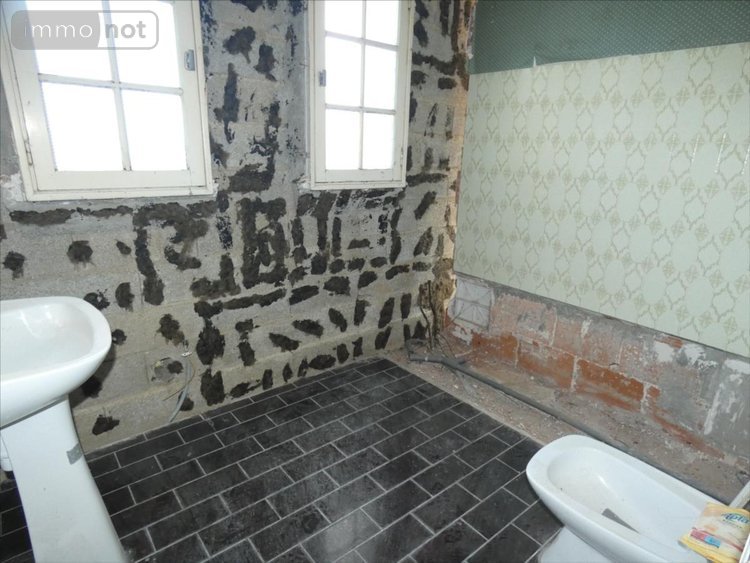 Maison a vendre Plouyé 29690 Finistère 110 m2 6 pièces 126000 euros