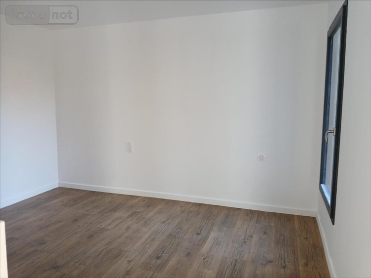 Location maison Beuzeville 27210 Eure 276 m2 6 pièces 3040 euros