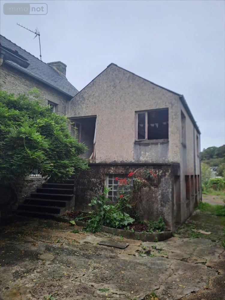 Maison a vendre Huelgoat 29690 Finistère 220 m2 10 pièces 137150 euros