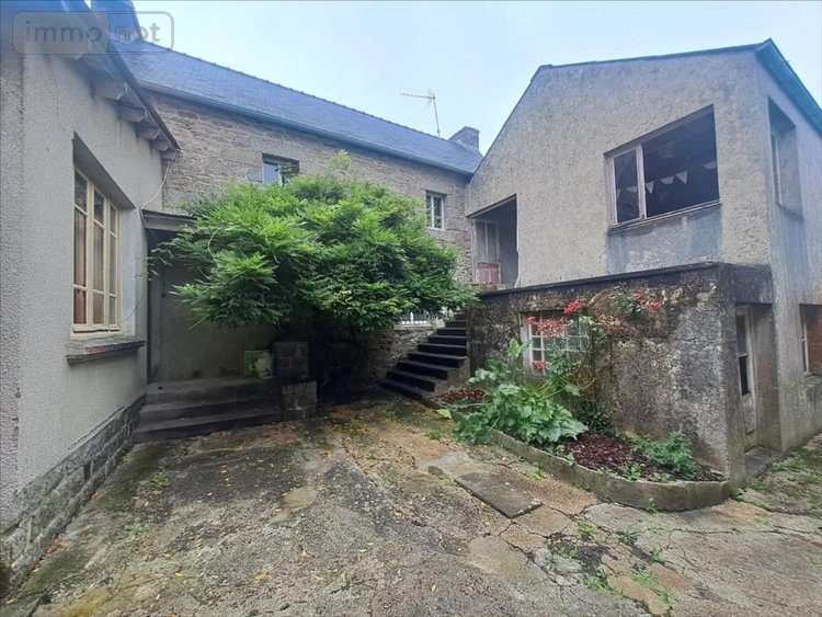 Maison a vendre Huelgoat 29690 Finistère 220 m2 10 pièces 137150 euros