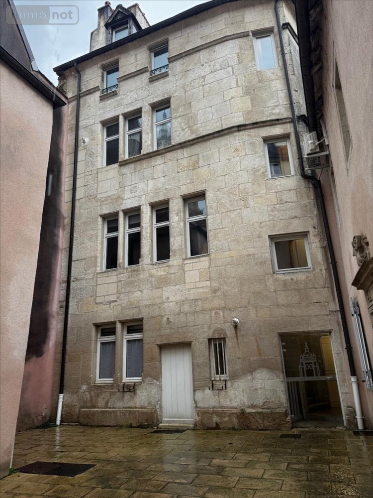 Location appartement Dole 39100 Jura 30 m2 2 pièces 440 euros