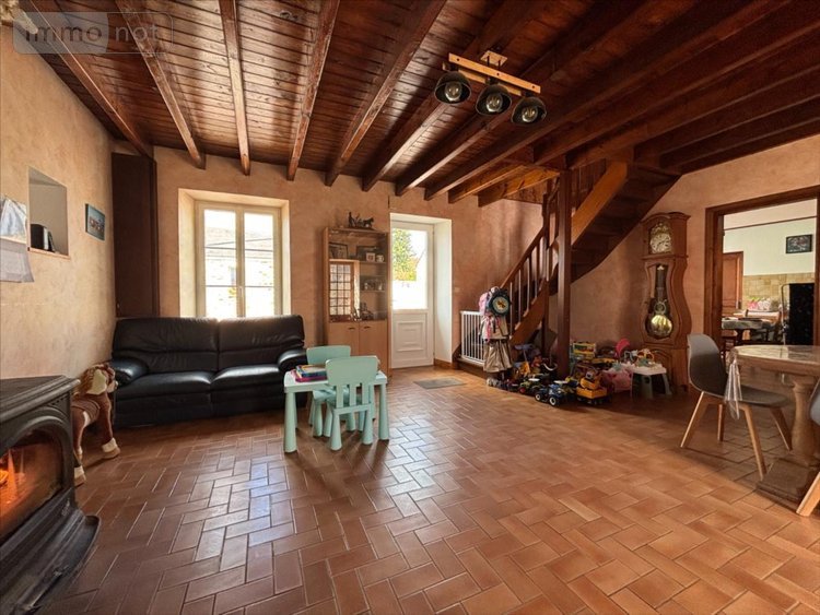 Maison a vendre Montaigu-la-Brisette 50700 Manche 93 m2 4 pièces 156300 euros