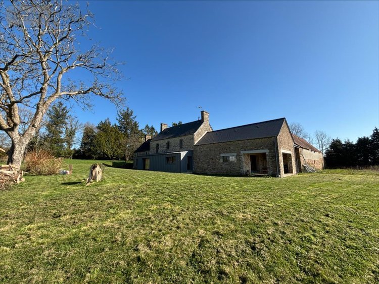 Maison a vendre Saussemesnil 50700 Manche 168 m2 5 pièces 499290 euros