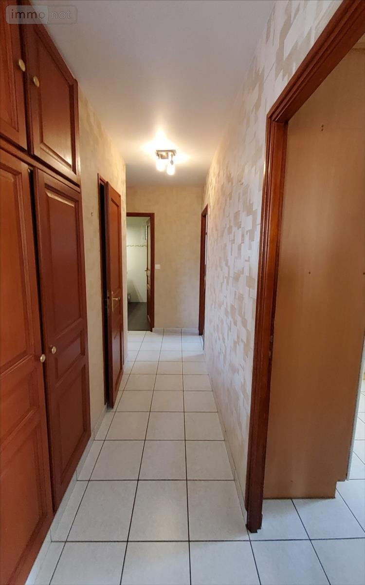 Maison a vendre Carhaix-Plouguer 29270 Finistère 130 m2 6 pièces 299250 euros