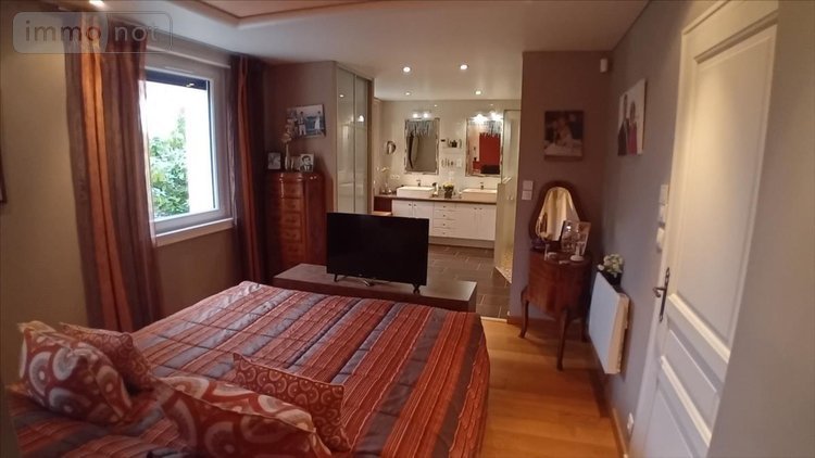 Maison a vendre Ruaudin 72230 Sarthe 228 m2 7 pièces 430500 euros