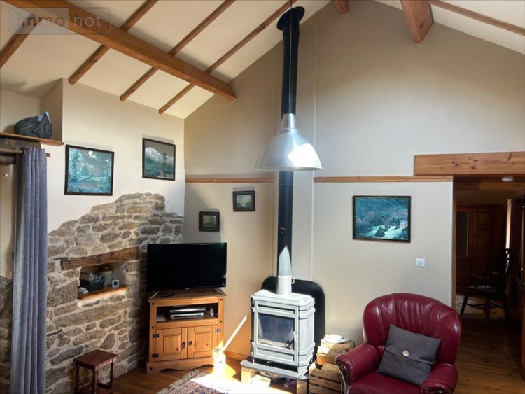 Maison a vendre Berrien 29690 Finistère 67 m2 7 pièces 262000 euros