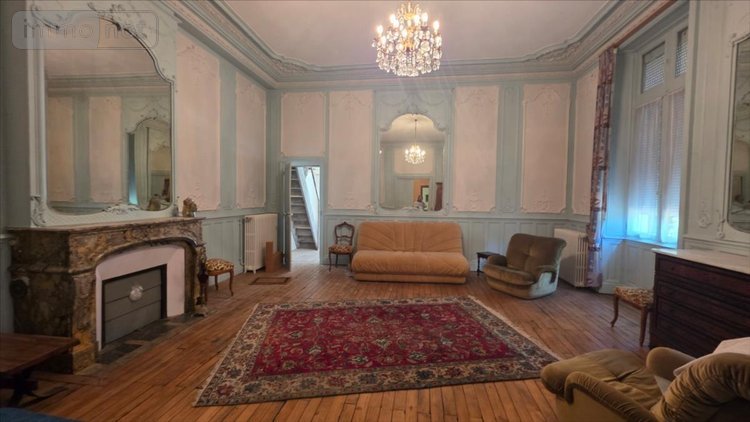 Immeuble a vendre Châtillon-sur-Indre 36700 Indre 2500 m2  319500 euros