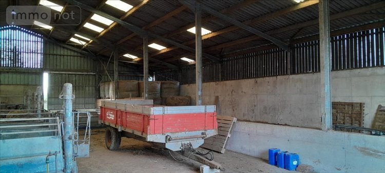 Fonds et murs commerciaux a vendre Saint-Servais 29400 Finistère 1 m2  175130 euros