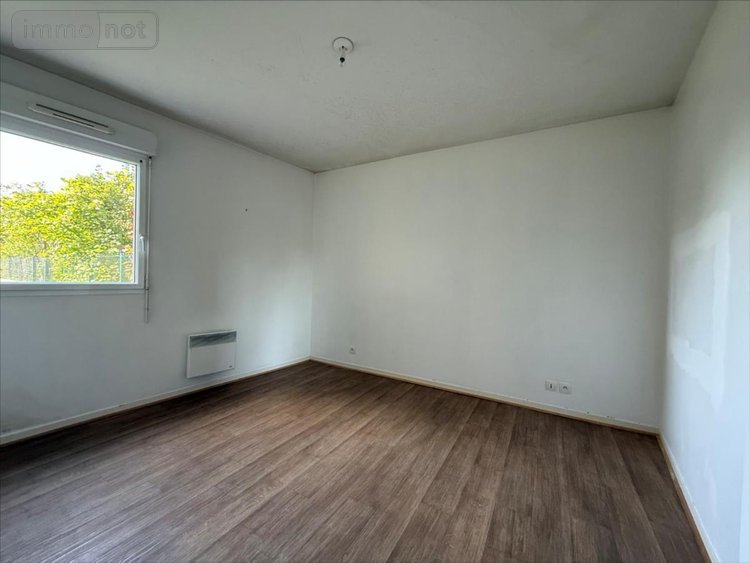 Location appartement Dol-de-Bretagne 35120 Ille-et-Vilaine 62 m2 3 pièces 690 euros