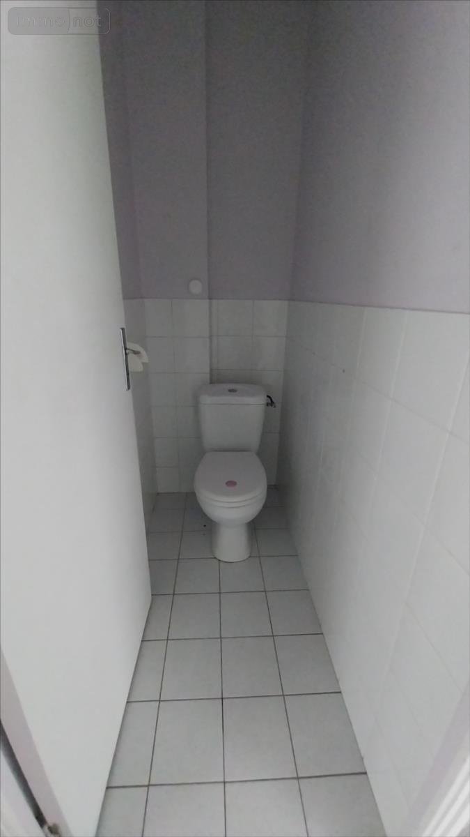 Location maison Dol-de-Bretagne 35120 Ille-et-Vilaine 77 m2 4 pièces 895 euros
