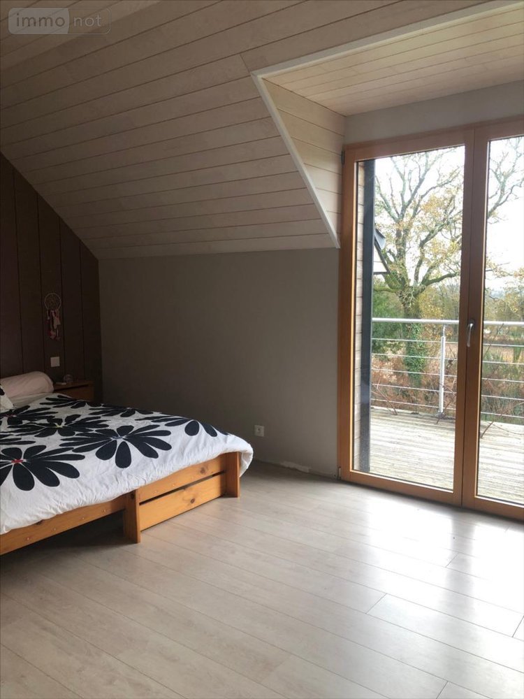 Maison a vendre Locmaria-Berrien 29690 Finistère 167 m2 9 pièces 314400 euros