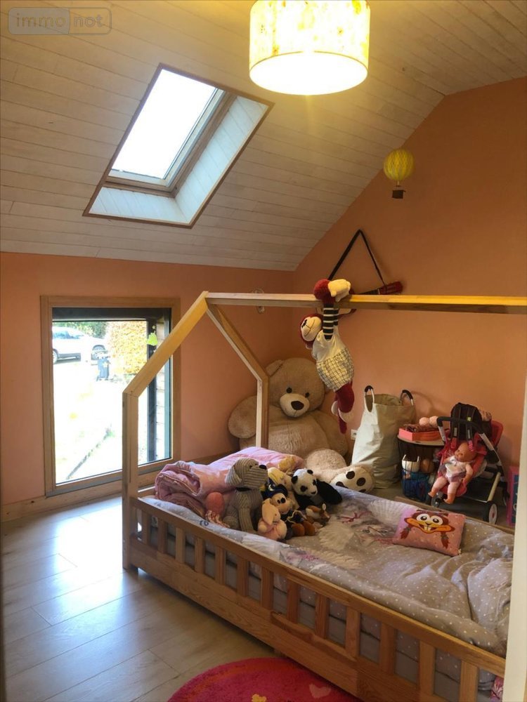 Maison a vendre Locmaria-Berrien 29690 Finistère 167 m2 9 pièces 294000 euros