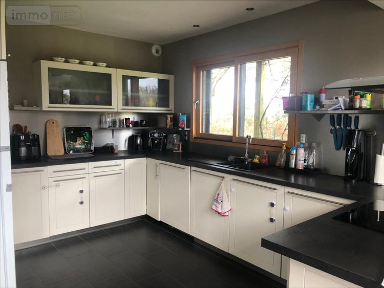 Maison a vendre Locmaria-Berrien 29690 Finistère 167 m2 9 pièces 294000 euros