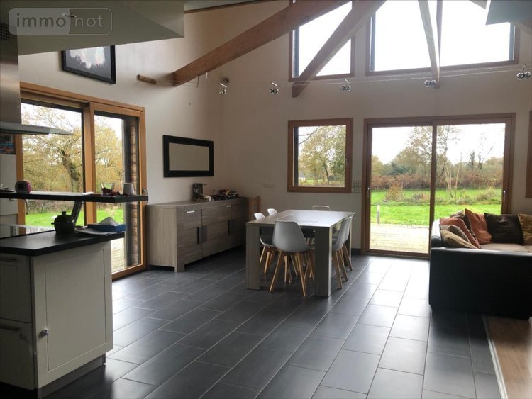 Maison a vendre Locmaria-Berrien 29690 Finistère 167 m2 9 pièces 294000 euros