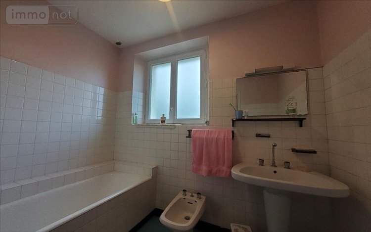 Maison a vendre Carhaix-Plouguer 29270 Finistère 119 m2 6 pièces 180600 euros