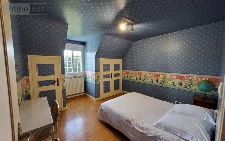 Maison a vendre Carhaix-Plouguer 29270 Finistère 166 m2 7 pièces 283500 euros
