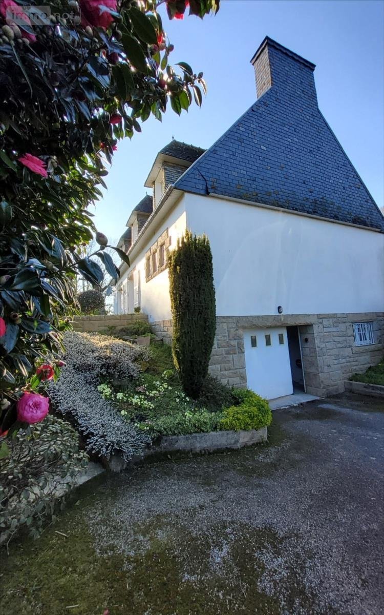 Maison a vendre Carhaix-Plouguer 29270 Finistère 166 m2 7 pièces 283500 euros