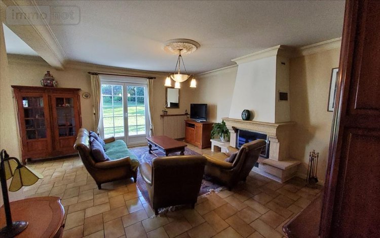 Maison a vendre Carhaix-Plouguer 29270 Finistère 166 m2 7 pièces 283500 euros