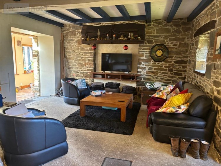 Maison a vendre Berrien 29690 Finistère 209 m2 8 pièces 346500 euros