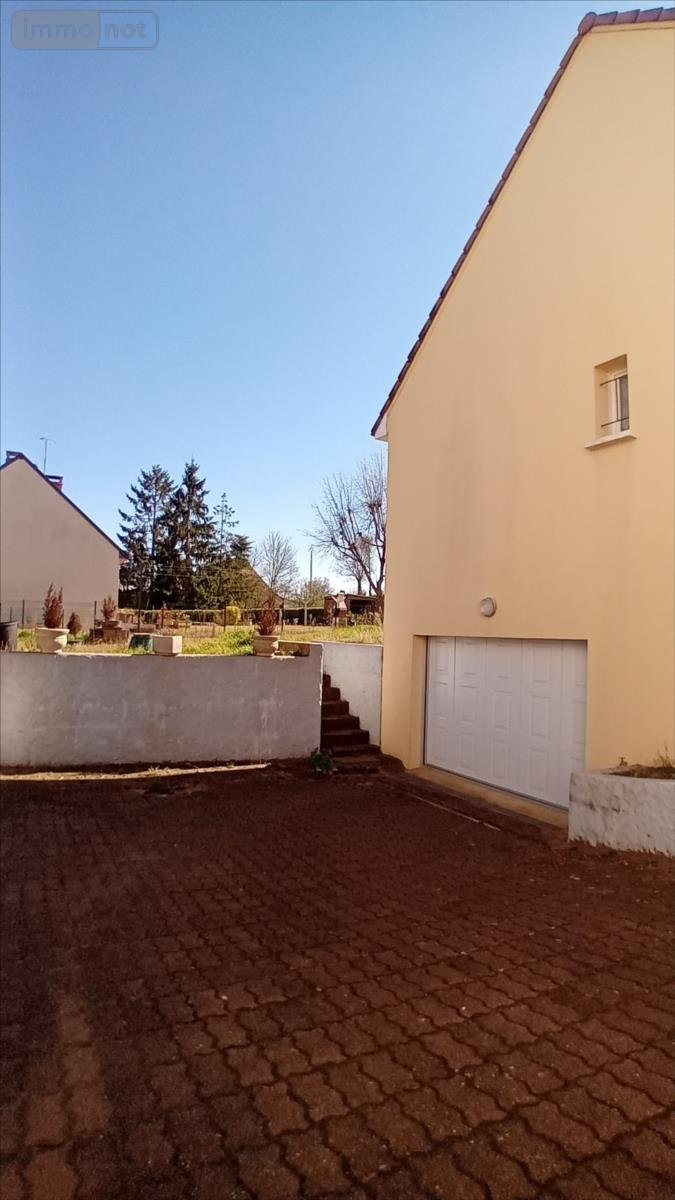 Maison a vendre Parigné-l'Évêque 72250 Sarthe 76 m2 3 pièces 180200 euros