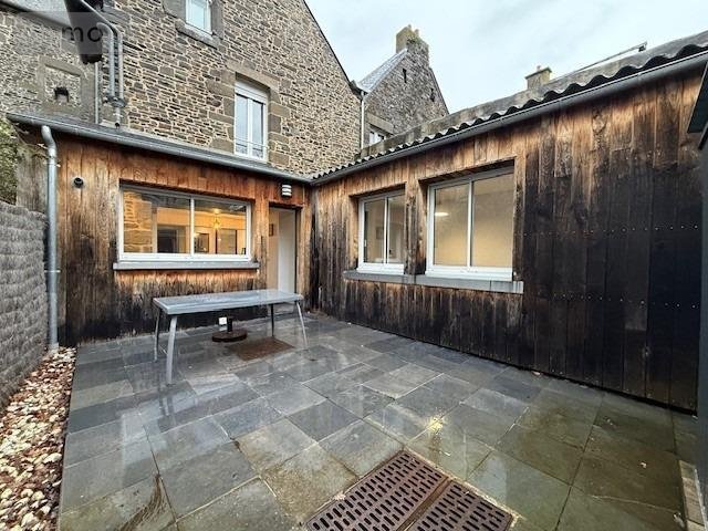 Immeuble a vendre Dol-de-Bretagne 35120 Ille-et-Vilaine 1 m2  786600 euros