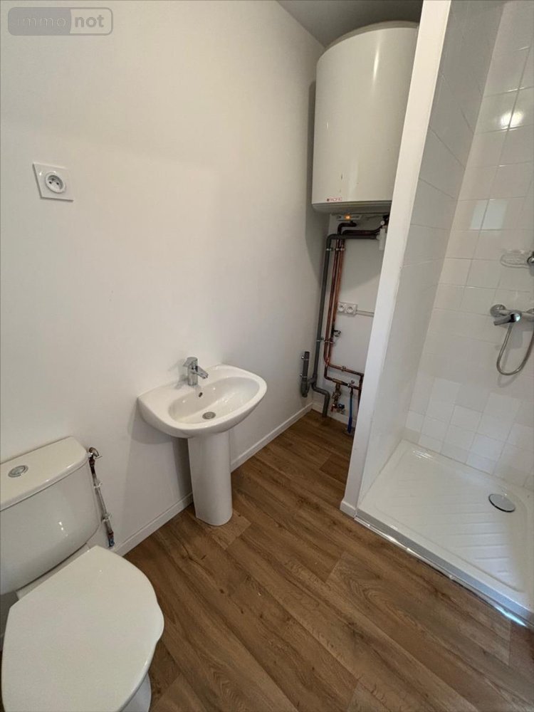 Location maison Montrevel-en-Bresse 01340 Ain 123 m2 4 pièces 1225 euros