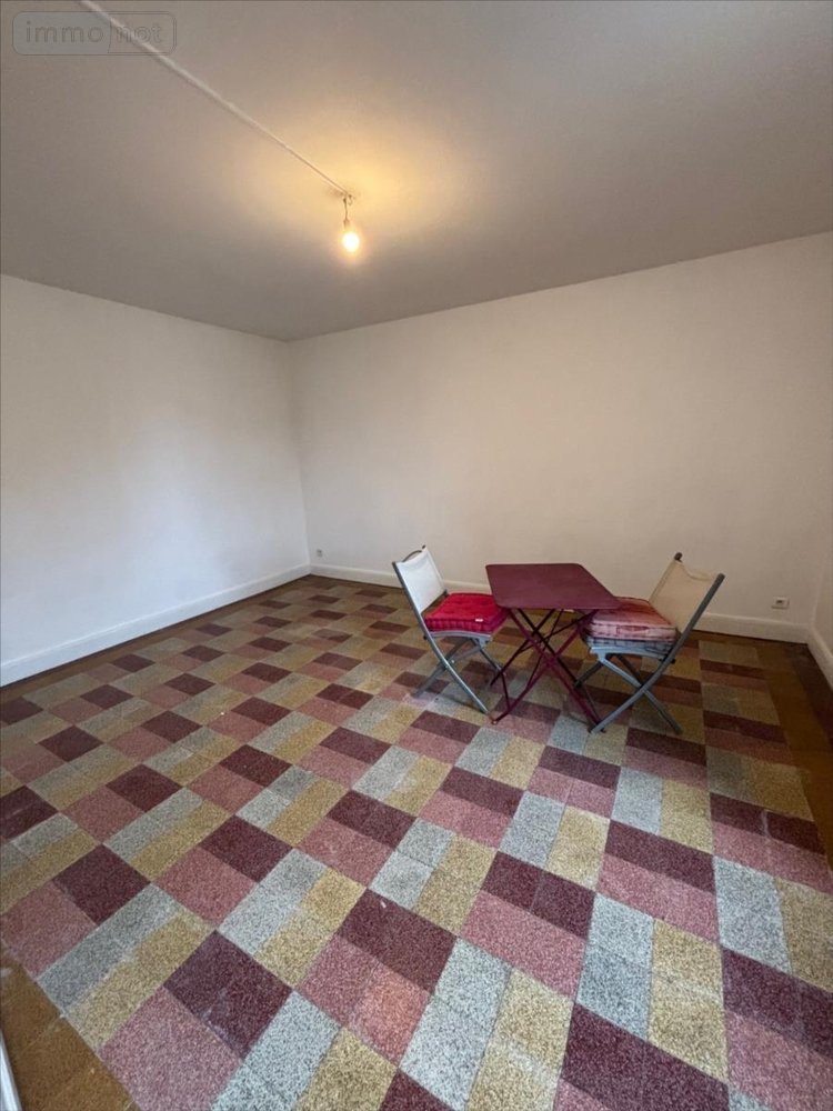 Location maison Montrevel-en-Bresse 01340 Ain 123 m2 4 pièces 1225 euros