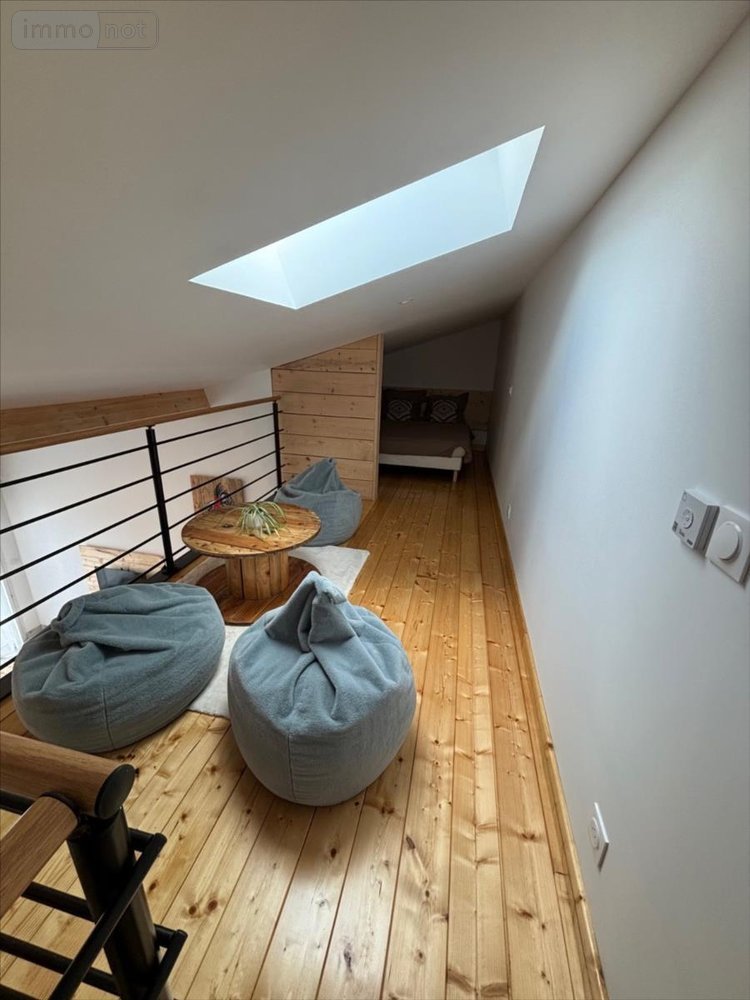 Location appartement Bâgé Dommartin 01380 Ain 56 m2 3 pièces 770 euros