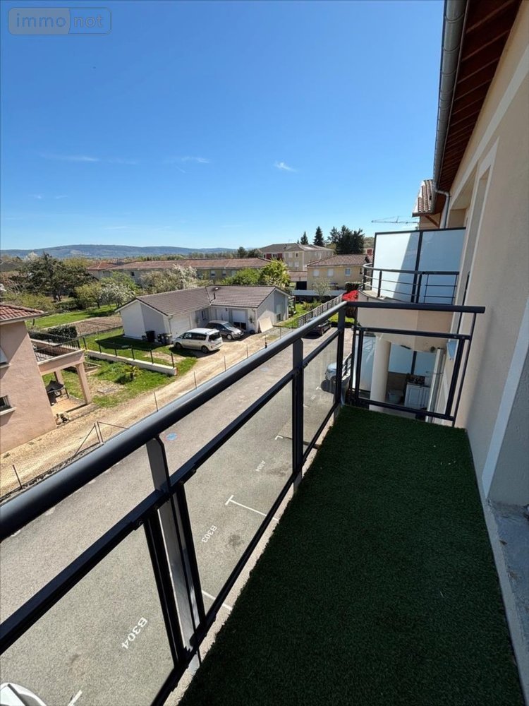 Location appartement Bourg-en-Bresse 01000 Ain 37 m2 2 pièces 600 euros