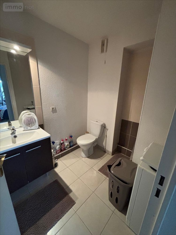 Location appartement Bourg-en-Bresse 01000 Ain 37 m2 2 pièces 600 euros