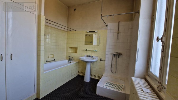 Maison a vendre Vendôme 41100 Loir-et-Cher 136 m2 6 pièces 249360 euros