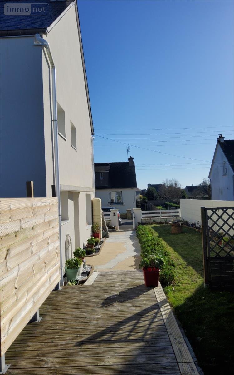 Maison a vendre Carhaix-Plouguer 29270 Finistère 128 m2 7 pièces 210000 euros