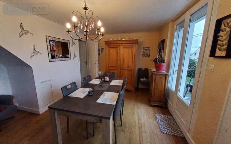 Maison a vendre Carhaix-Plouguer 29270 Finistère 128 m2 7 pièces 210000 euros