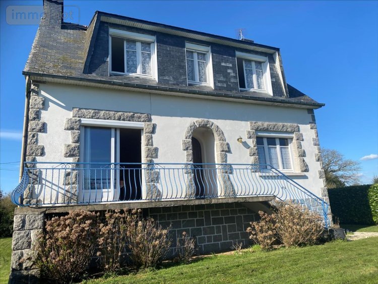 Maison a vendre Plounévézel 29270 Finistère 121 m2 7 pièces 194250 euros