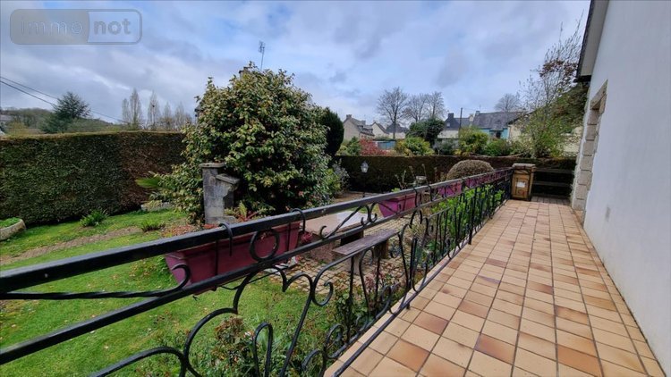 Maison a vendre Callac 22160 Côtes-d'Armor 142 m2 6 pièces 241500 euros