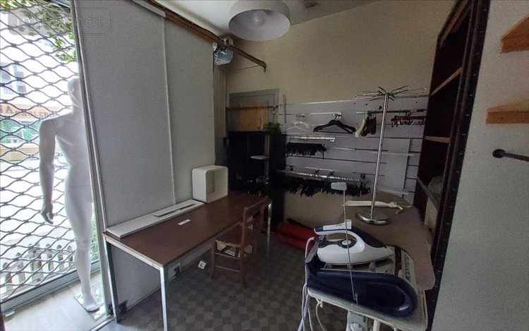 Location fonds et murs commerciaux Carhaix-Plouguer 29270 Finistère 70 m2  600 euros