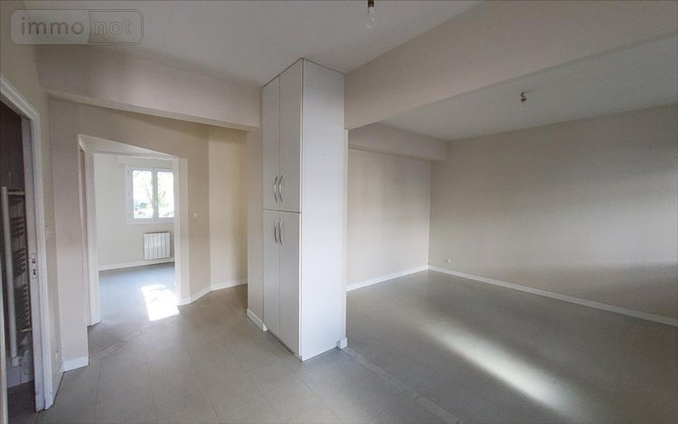 Appartement a vendre Carhaix-Plouguer 29270 Finistère 66 m2 3 pièces 126000 euros