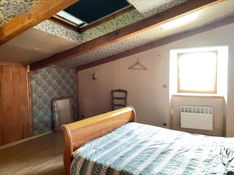 Maison a vendre Salles-sur-Mer 17220 Charente-Maritime 218 m2 8 pièces 410800 euros