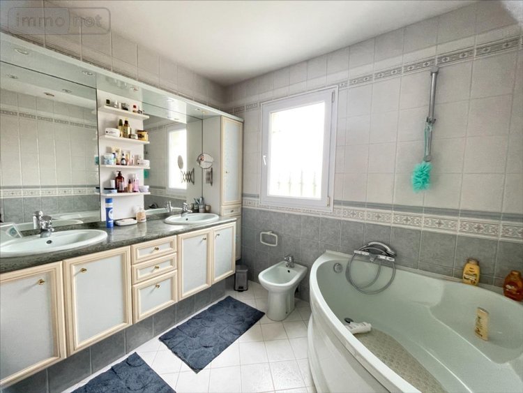 Maison a vendre Sainte-Soulle 17220 Charente-Maritime 127 m2 5 pièces 395000 euros