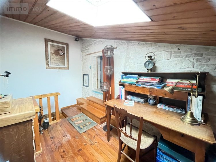 Maison a vendre La Jarrie 17220 Charente-Maritime 135 m2 4 pièces 358800 euros