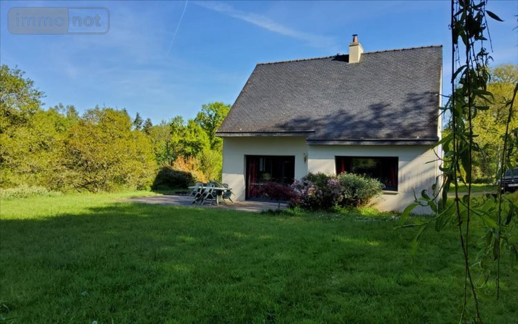Maison a vendre Carhaix-Plouguer 29270 Finistère 119 m2 7 pièces 204750 euros