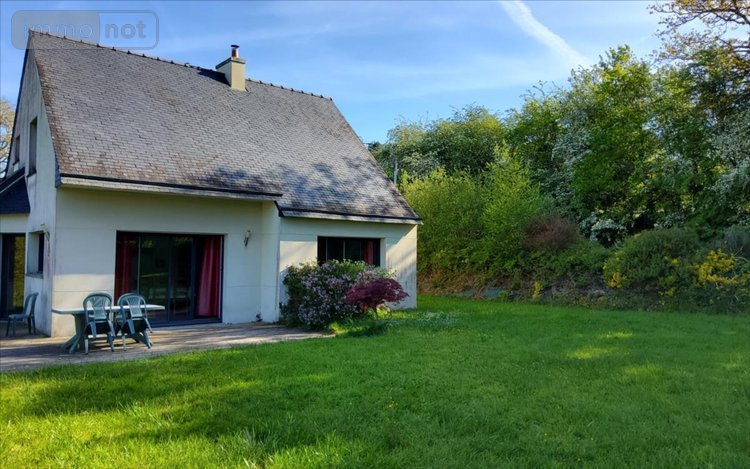 Maison a vendre Carhaix-Plouguer 29270 Finistère 119 m2 7 pièces 204750 euros