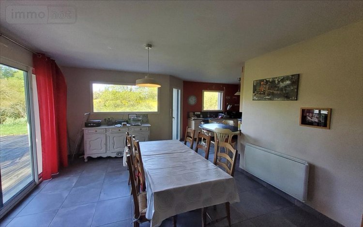 Maison a vendre Carhaix-Plouguer 29270 Finistère 119 m2 7 pièces 204750 euros