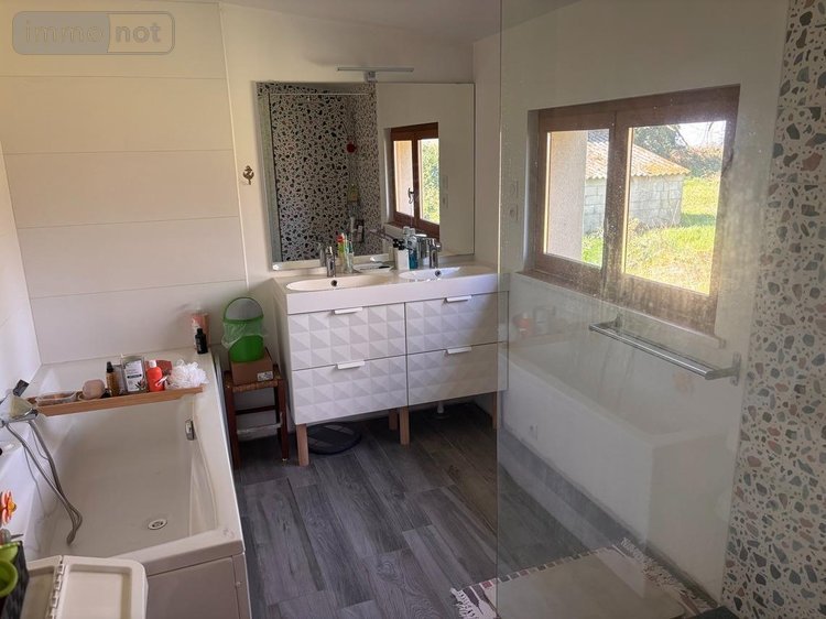 Maison a vendre Paule 22340 Côtes-d'Armor 114 m2 5 pièces 158250 euros