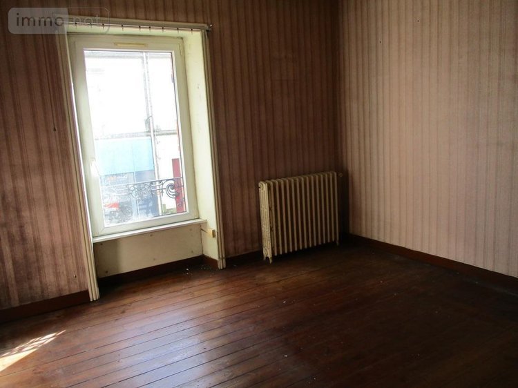 Maison a vendre Carhaix-Plouguer 29270 Finistère 126 m2 7 pièces 84800 euros