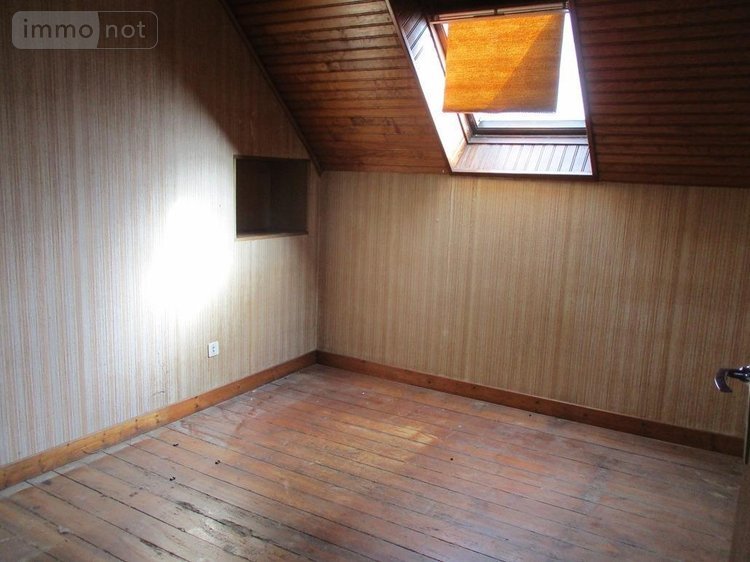 Maison a vendre Carhaix-Plouguer 29270 Finistère 126 m2 7 pièces 84800 euros