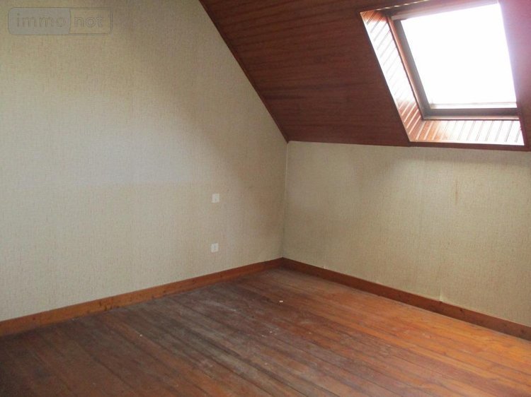 Maison a vendre Carhaix-Plouguer 29270 Finistère 126 m2 7 pièces 84800 euros