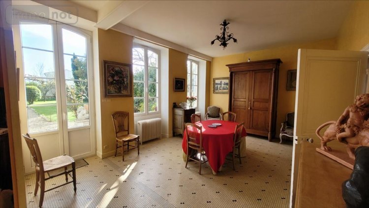 Maison a vendre Marans 17230 Charente-Maritime 255 m2 8 pièces 638600 euros